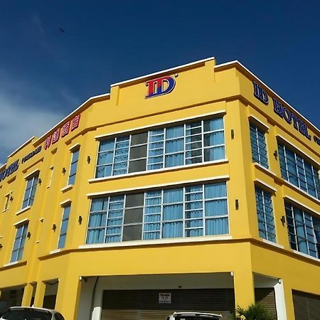 Id Hotel Yayasan Сегамат Экстерьер фото